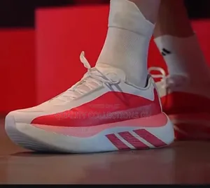 Adidas Hyperboost Sneakers