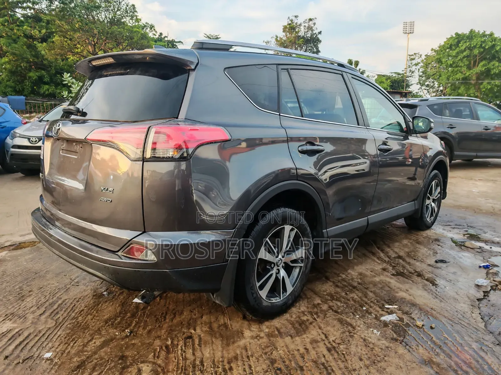 Toyota RAV4 2016 Gray