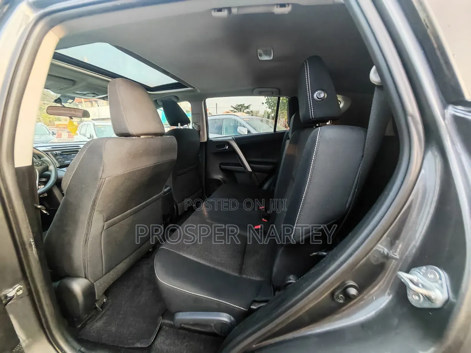 Toyota RAV4 2016 Gray