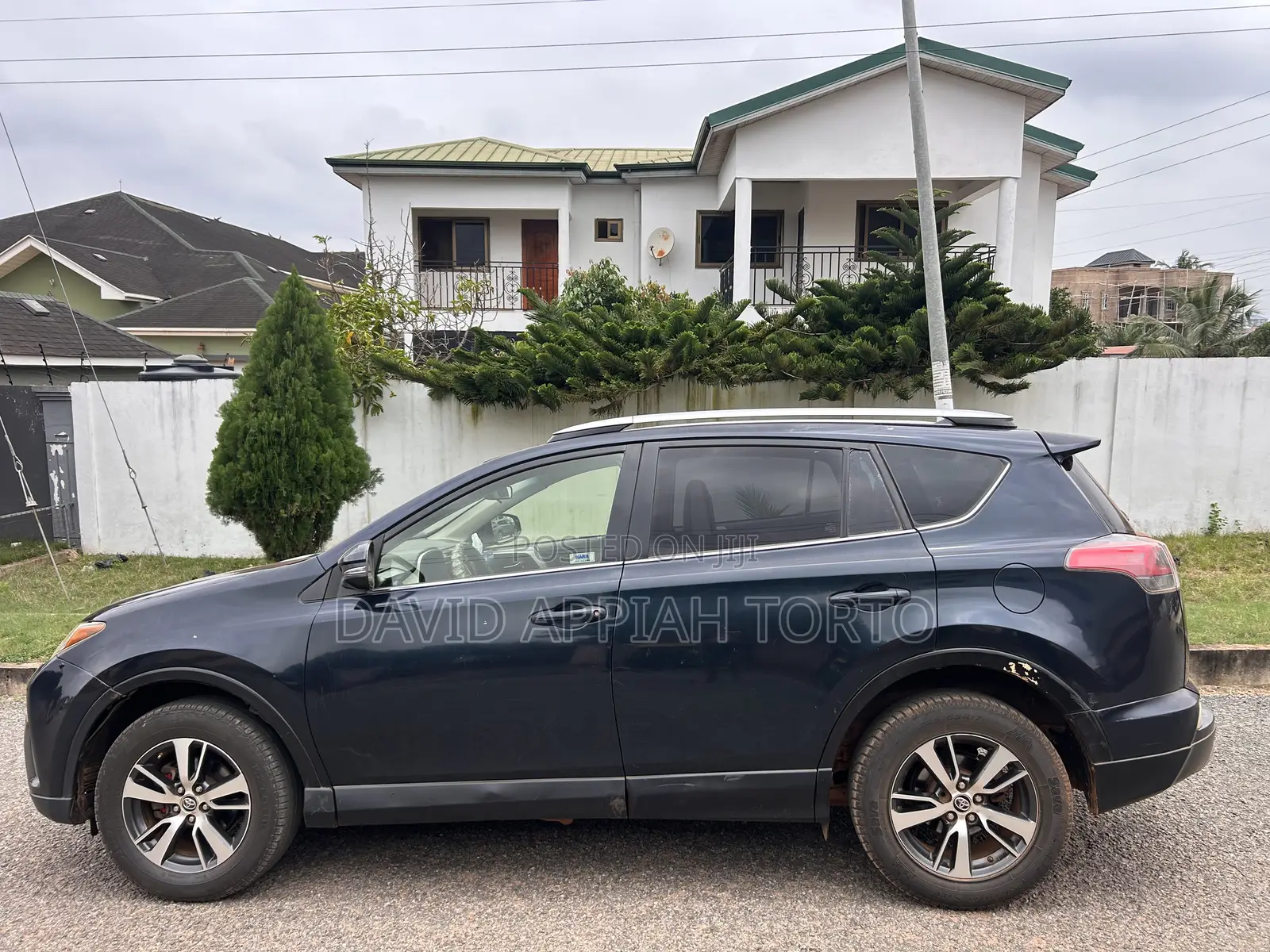 Toyota RAV4 Limited 4dr SUV (2.5L 4cyl 6A) 2018 Green