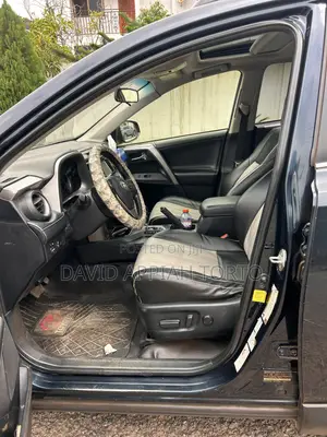 Toyota RAV4 Limited 4dr SUV (2.5L 4cyl 6A) 2018 Green