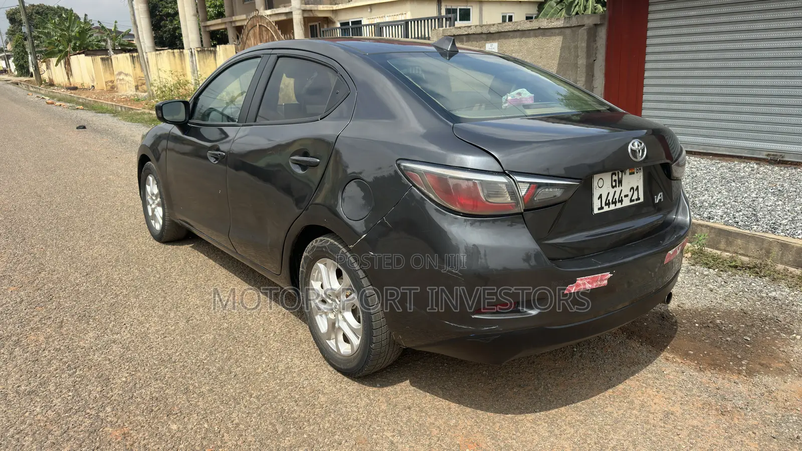 Toyota Yaris iA 1.5 FWD 2018 Gray