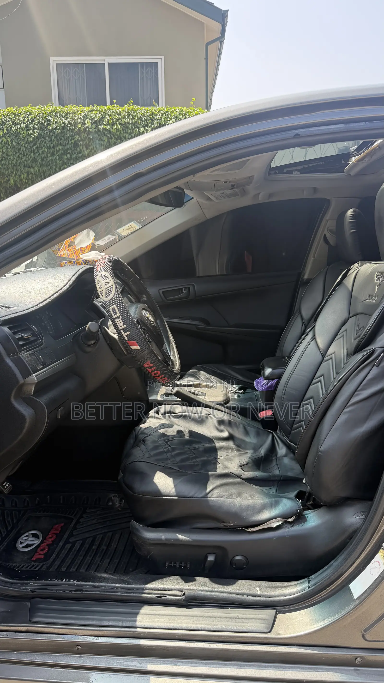 Toyota Camry SE 4dr Sedan (2.5L 4cyl 6A) 2014 Gray