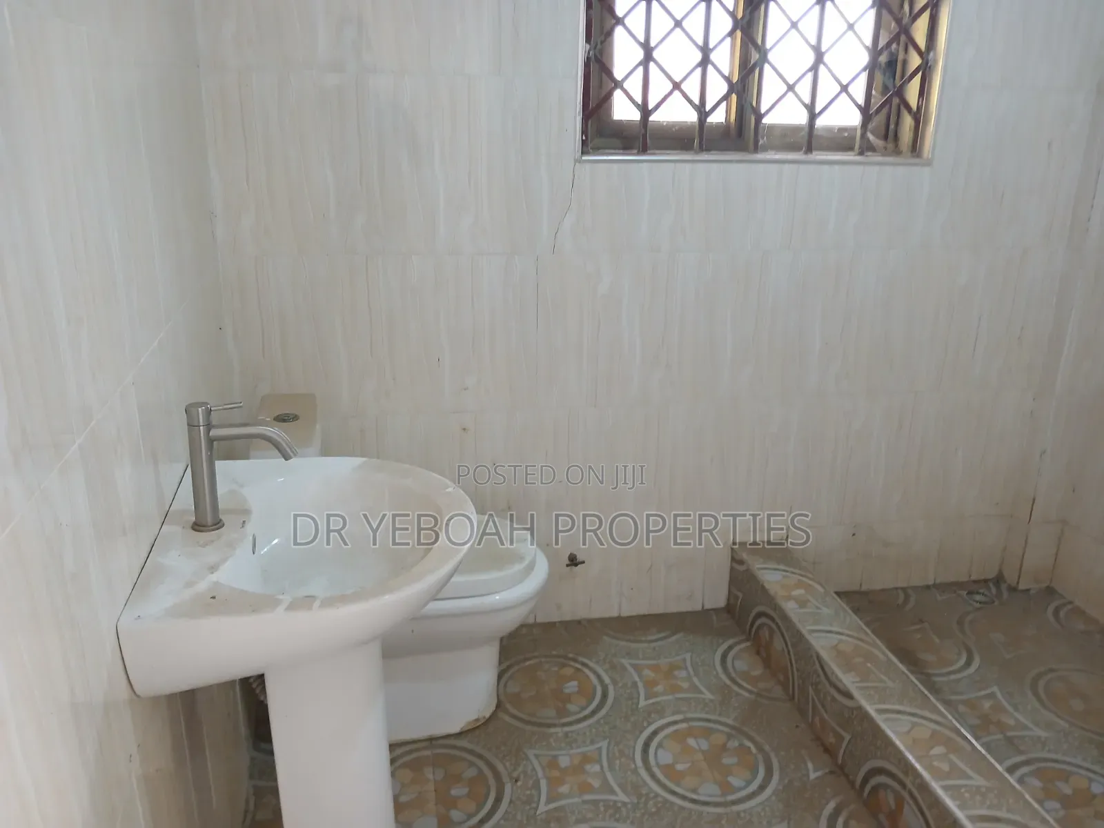 3bdrm House in Spintex Manet, Coca Cola for rent