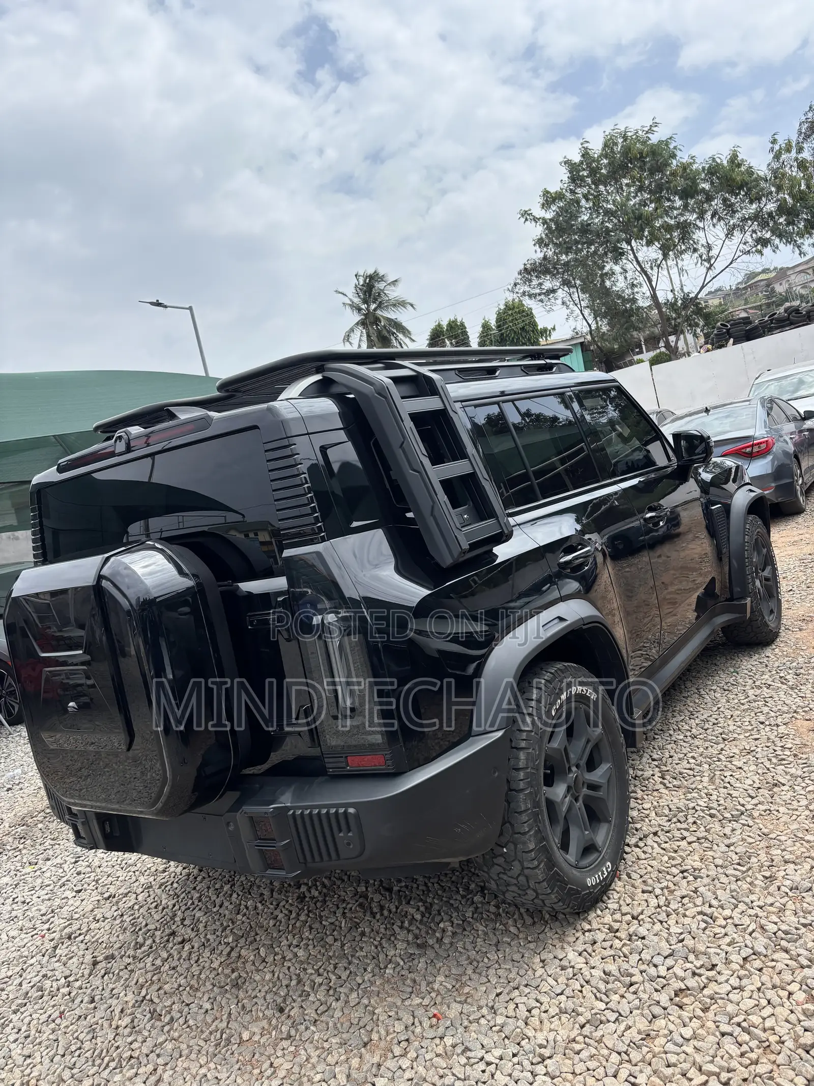 Jetour T2 i-DM 2024 Black