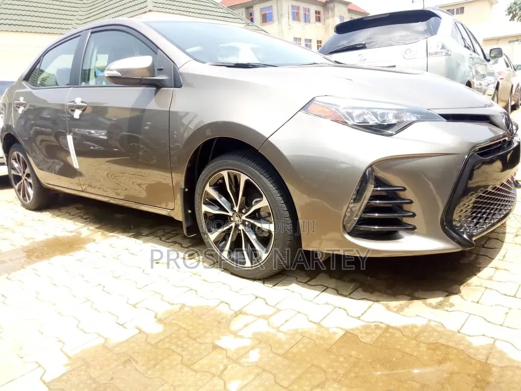 Toyota Corolla 2019 Gray