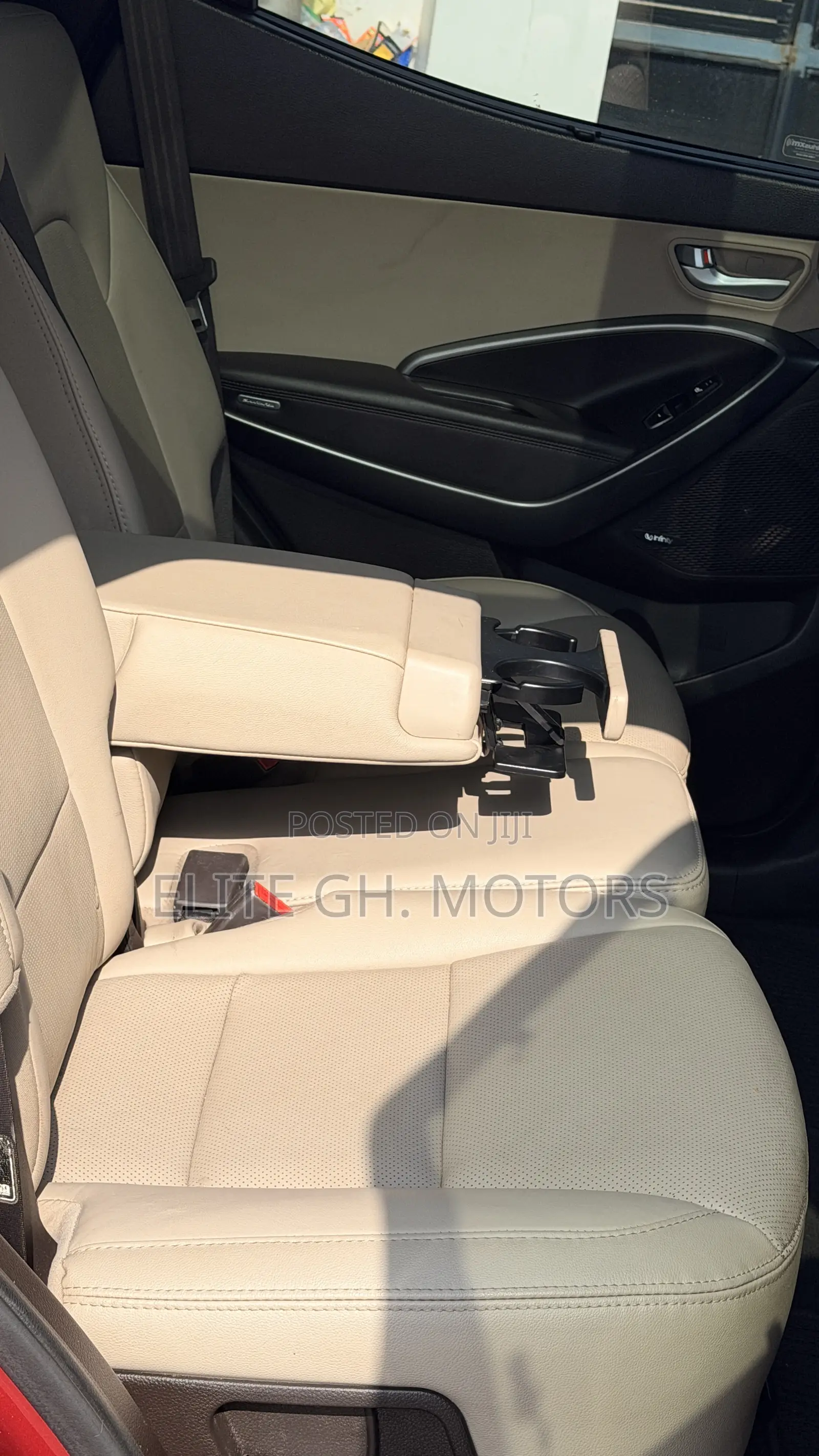 Hyundai Santa Fe SE Ultimate AWD 2017 Red