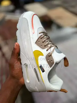 Nike Sneakers
