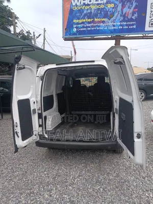 Nissan NP200 2020 White