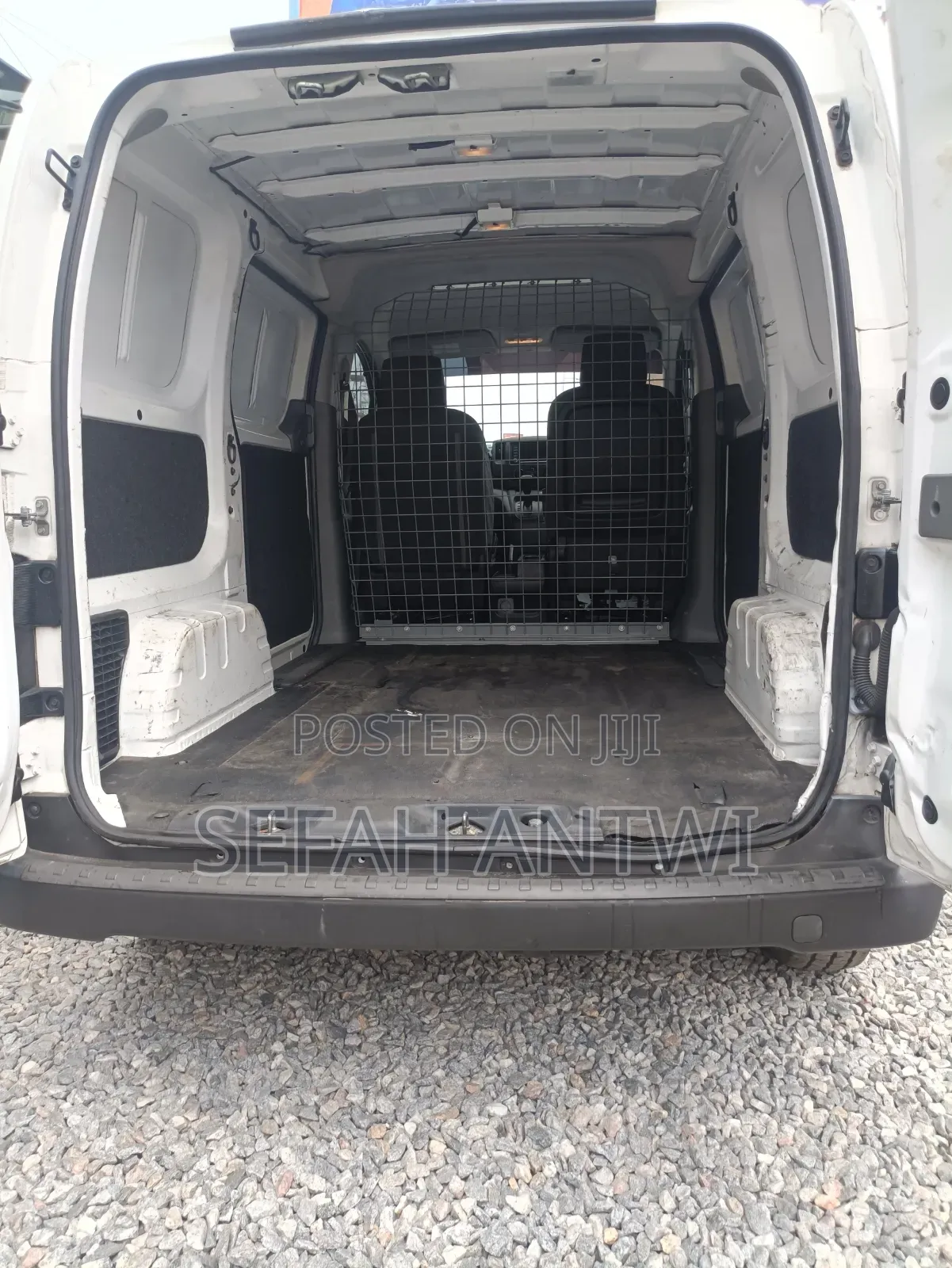 Nissan NP200 2020 White