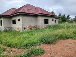 4bdrm House in Asuogyaman for sale