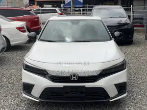 Honda Civic 2024 White