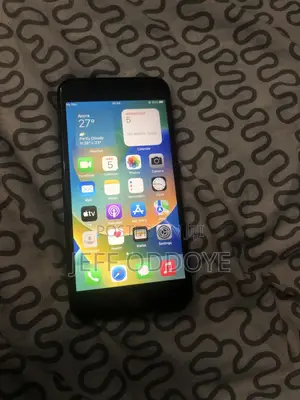 Apple iPhone 8 Plus 64 GB Black