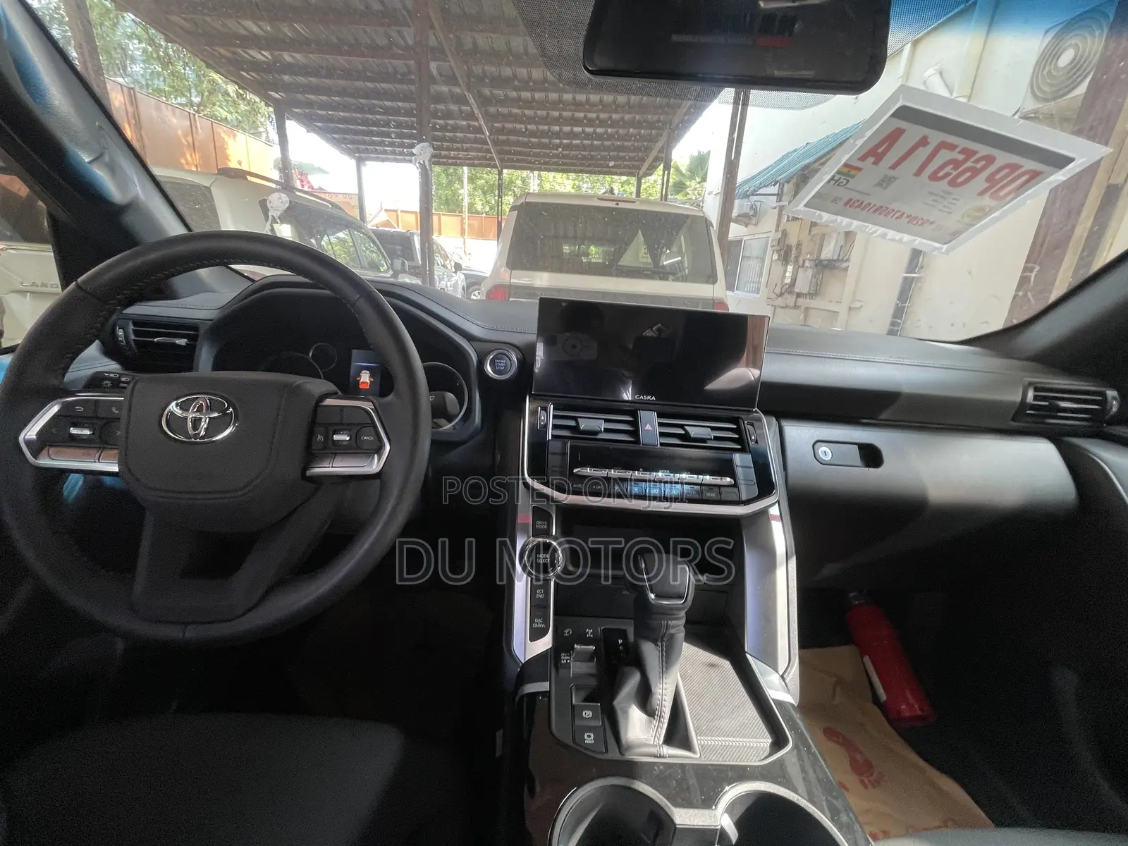 New Toyota Land Cruiser LC300 2023 White