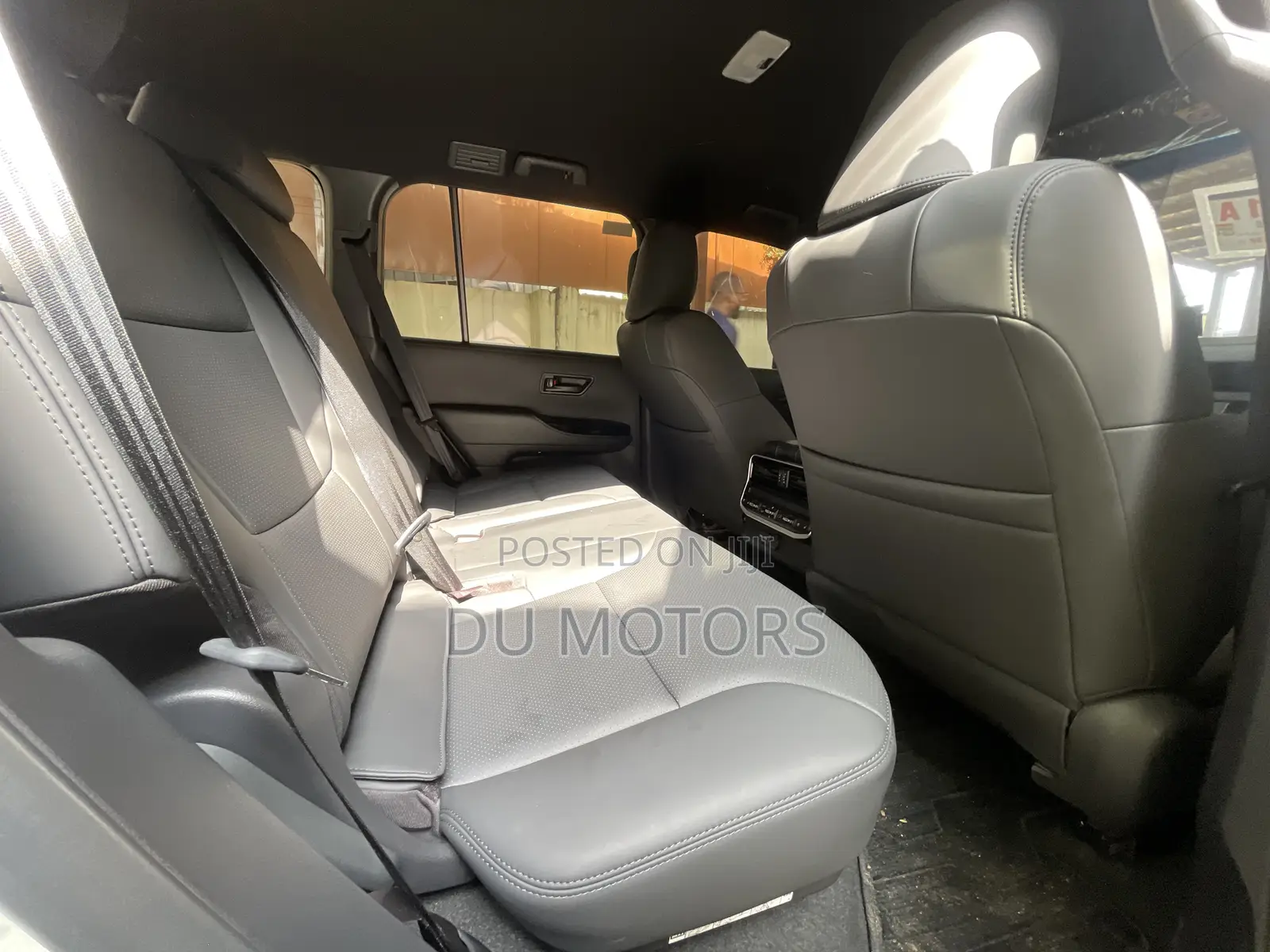 New Toyota Land Cruiser LC300 2023 White