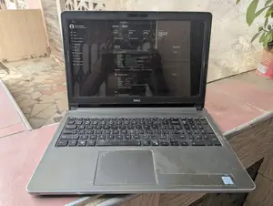 Laptop Dell Inspiron 15 8GB Intel Core i5 HDD 1T