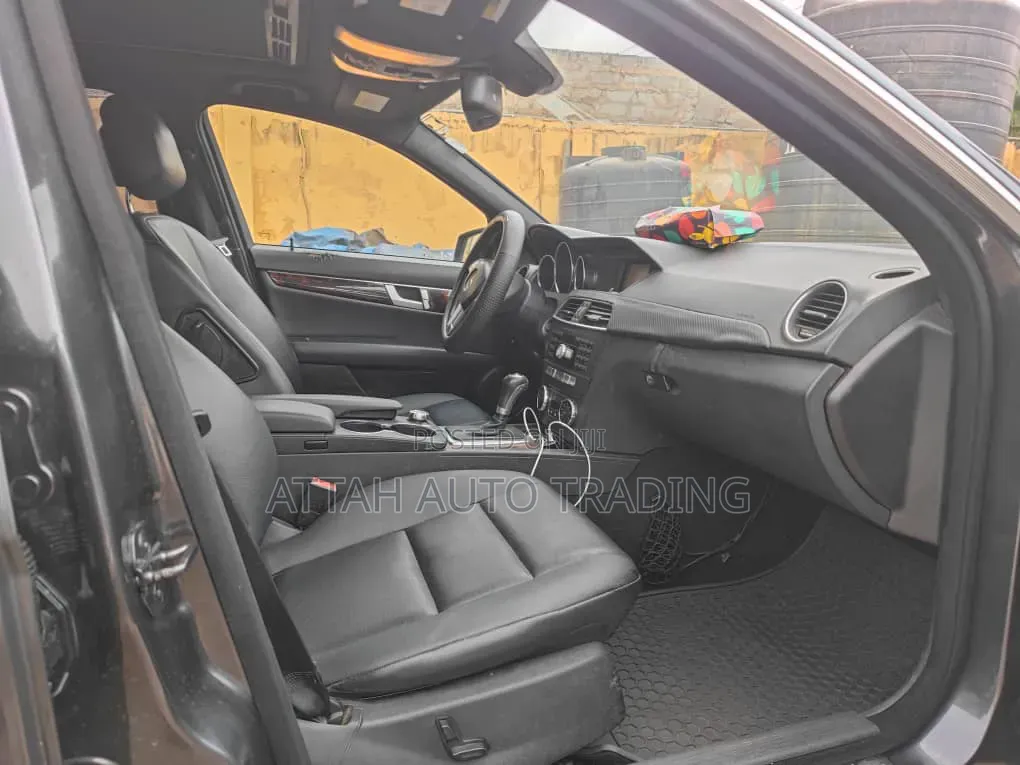 Mercedes-Benz C250 2014 Gray