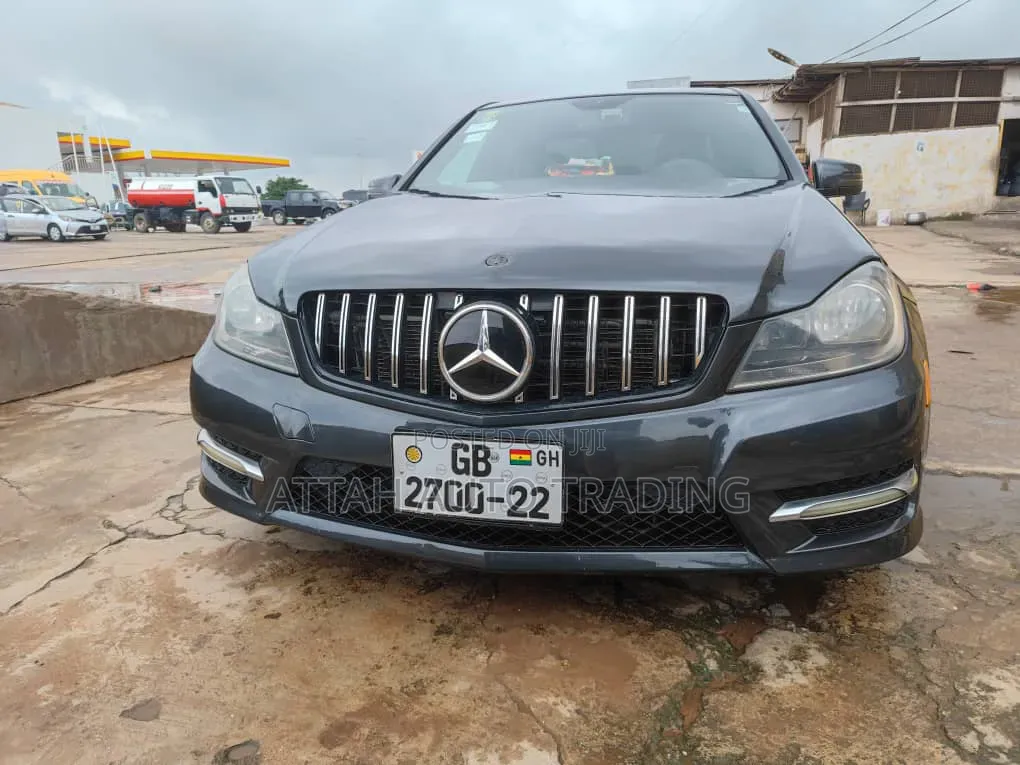 Mercedes-Benz C250 2014 Gray