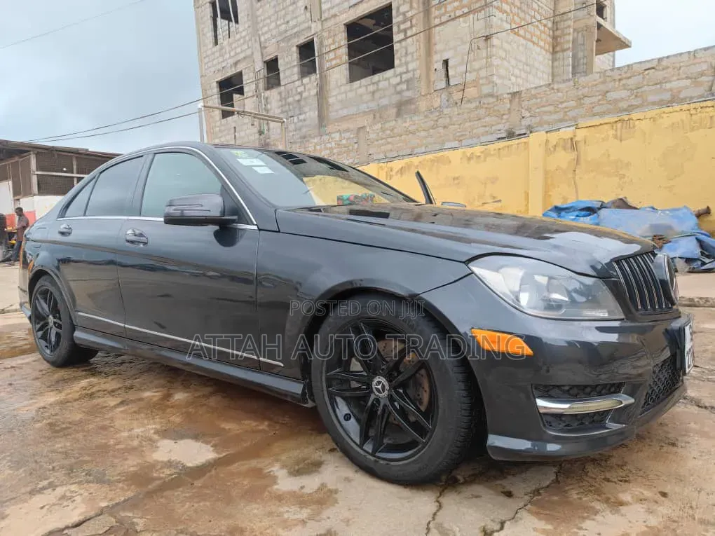Mercedes-Benz C250 2014 Gray