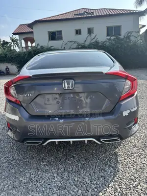 Honda Civic EX 4dr Sedan (2.0L 4cyl) 2017 Gray