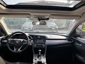 Honda Civic EX 4dr Sedan (2.0L 4cyl) 2017 Gray