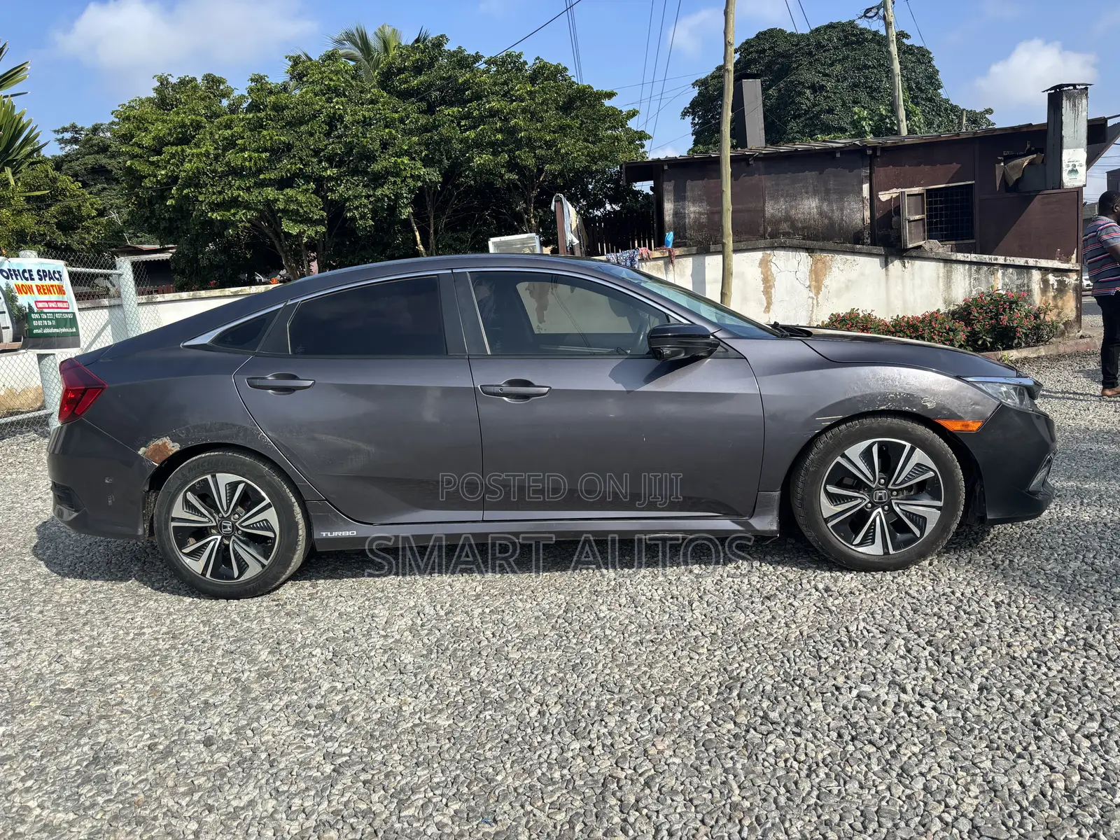 Honda Civic EX 4dr Sedan (2.0L 4cyl) 2017 Gray