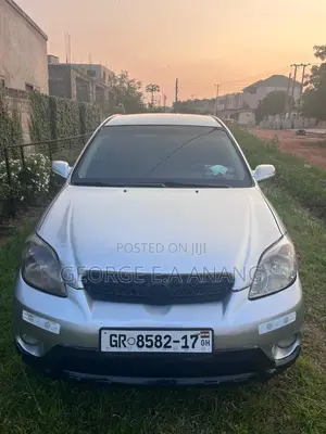 Toyota Matrix XR Hatchback FWD (1.8L 4cyl 4A) 2006 Silver