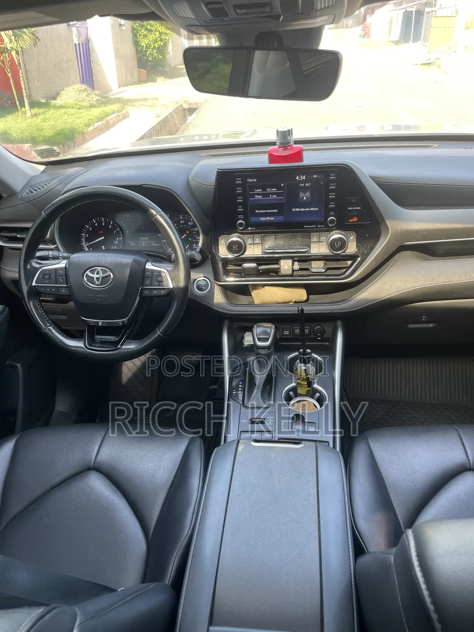 Toyota Highlander XSE 2021 Silver