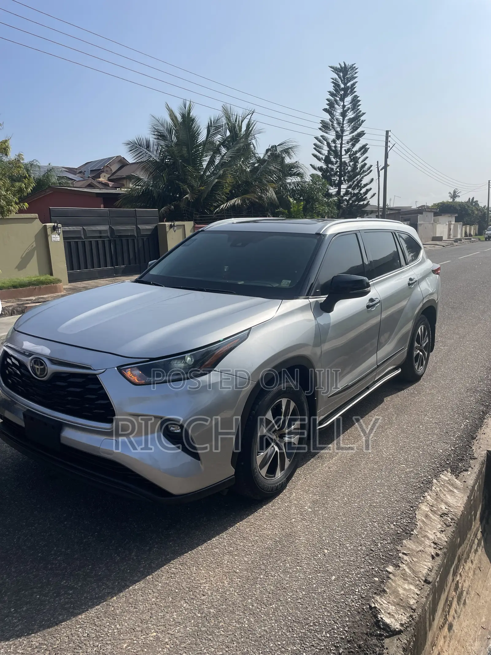 Toyota Highlander XSE 2021 Silver