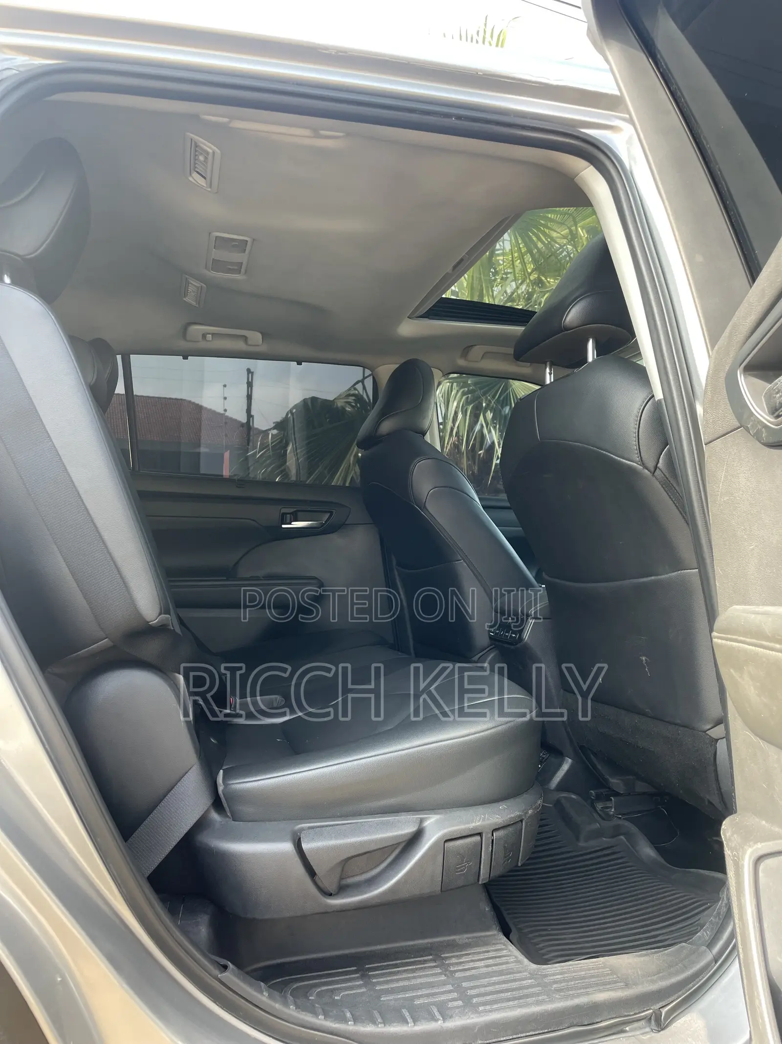 Toyota Highlander XSE 2021 Silver