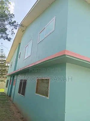 4bdrm Apartment in Takoradi for rent