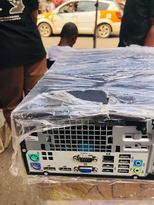Desktop Computer HP EliteDesk 800 G3 8GB Intel Core i5 HDD 500GB