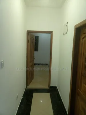 2bdrm Apartment in Bushroad, Rasta, Tseaddo for rent