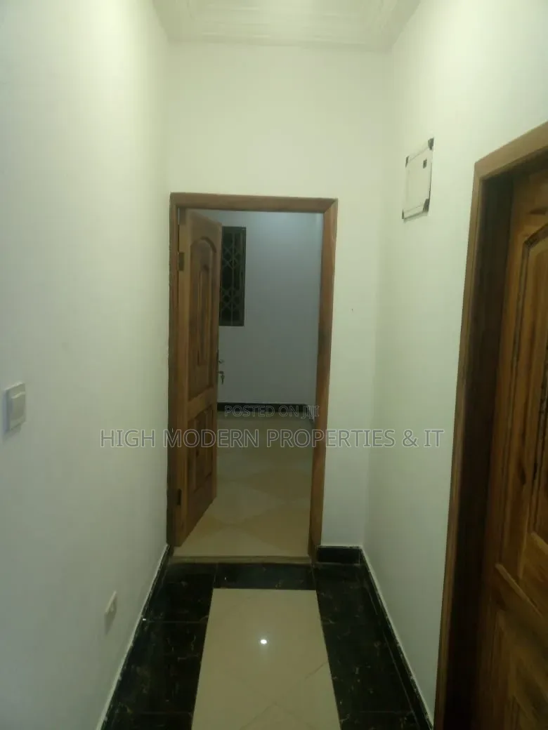 2bdrm Apartment in Bushroad, Rasta, Tseaddo for rent