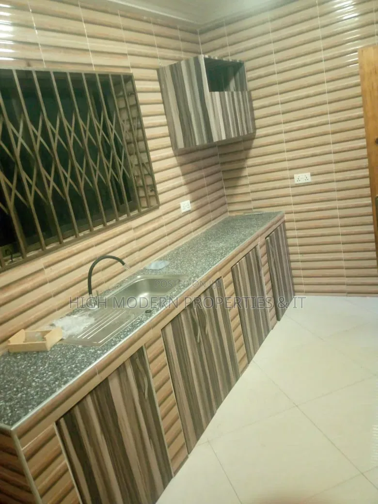 2bdrm Apartment in Bushroad, Rasta, Tseaddo for rent