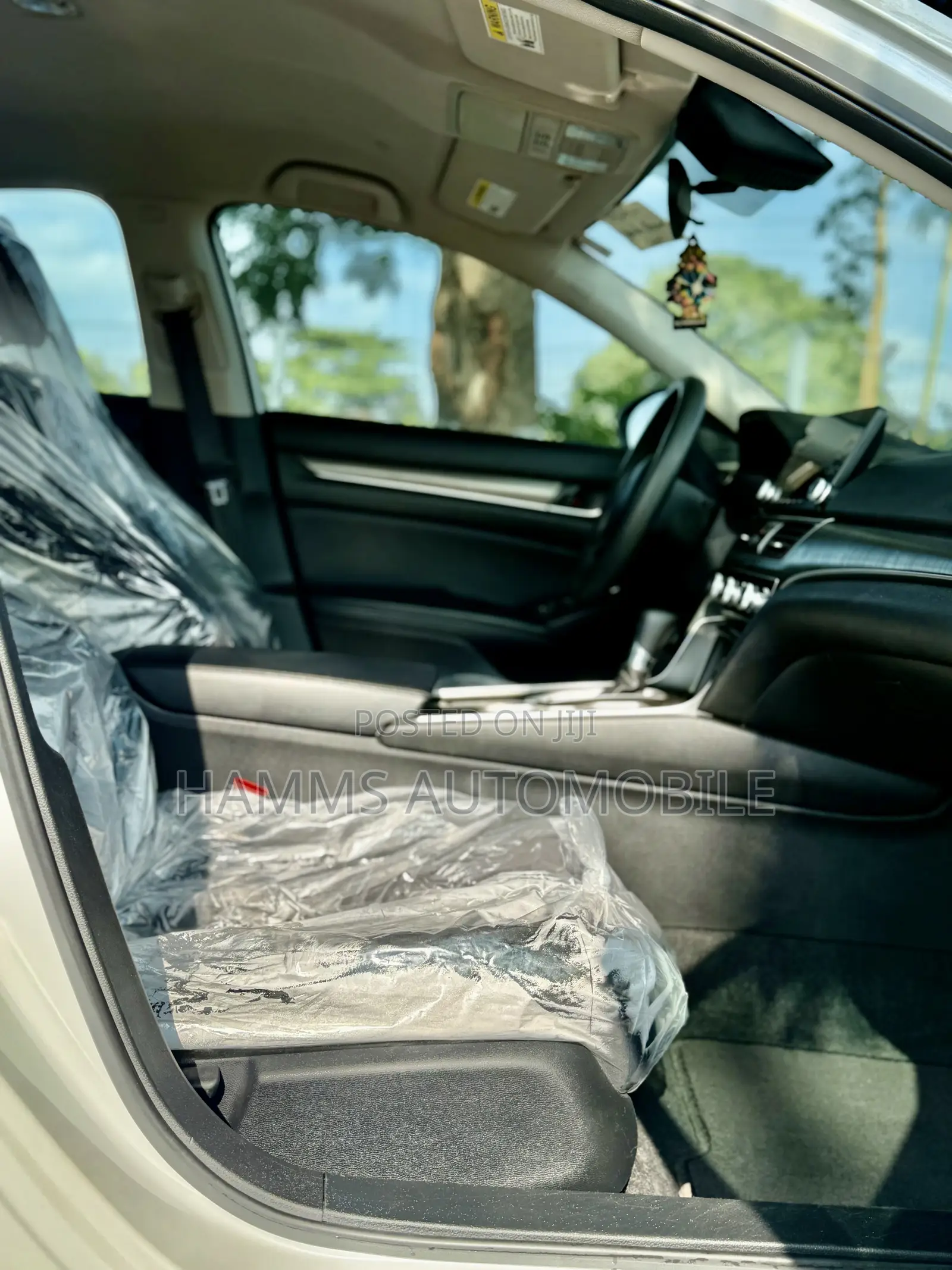 Honda Accord LX 2018 White