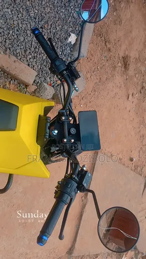 New Arc Vector 2025 Yellow
