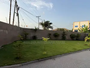 4bdrm Townhouse/Terrace in Mile 7 for sale