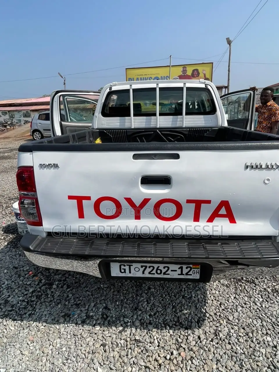 Toyota Hilux 2012 White