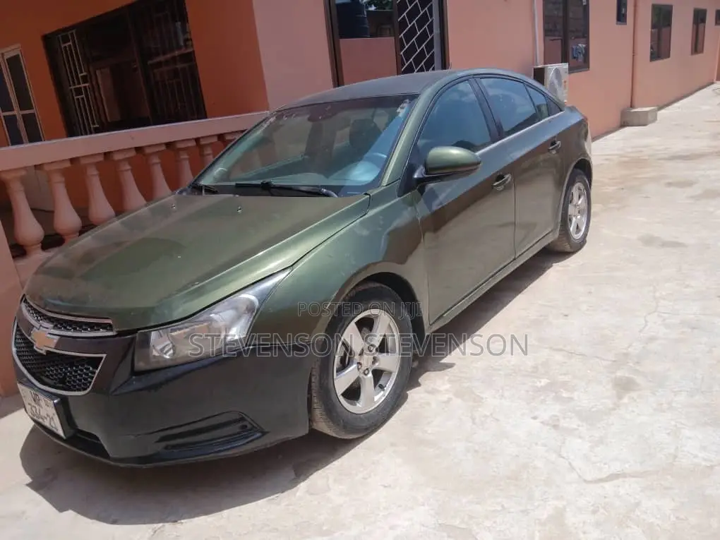Chevrolet Cruze 2012 Green