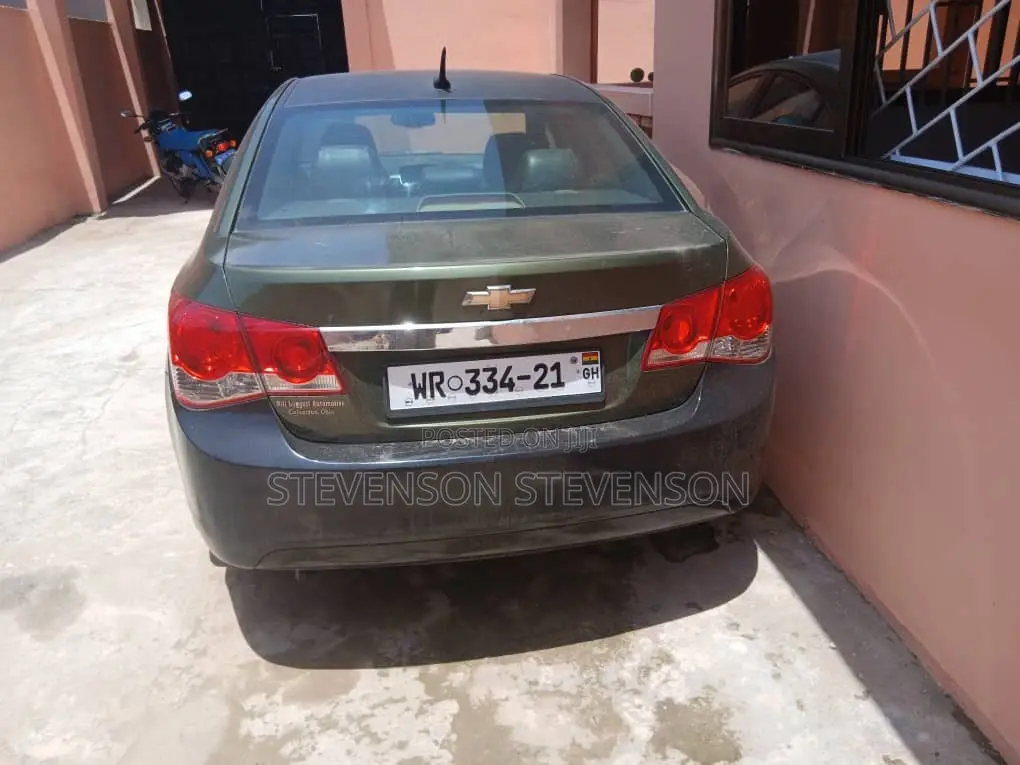 Chevrolet Cruze 2012 Green