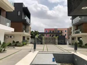 5bdrm Duplex in East Legon Hills, Accra Metropolitan for sale