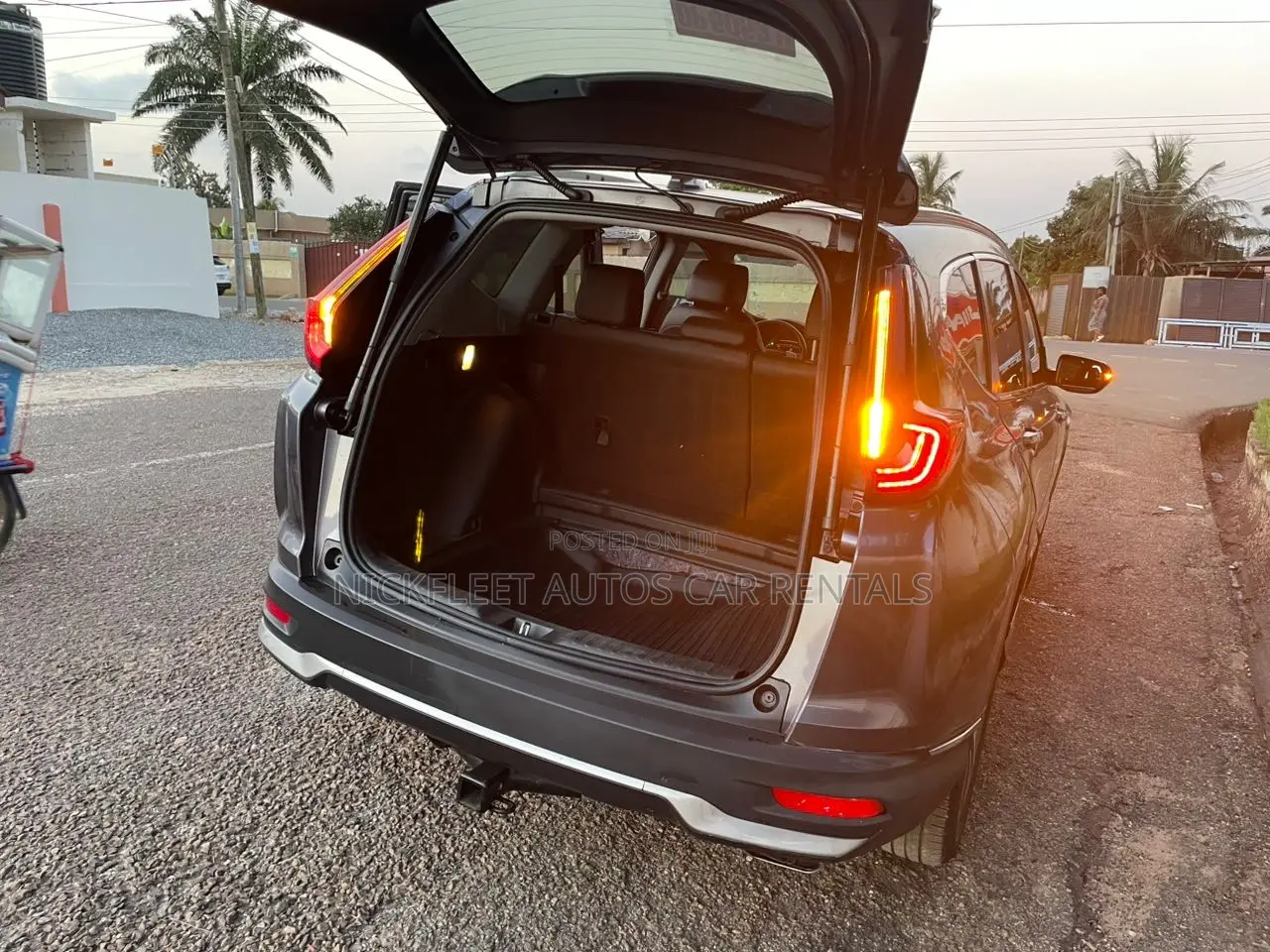 Honda CR-V Touring 2022 Gray