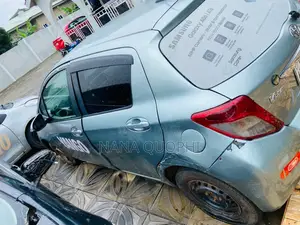 Toyota Vitz 2012 Blue