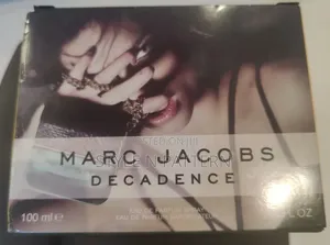 Marc Jacobs Decadence Perfume