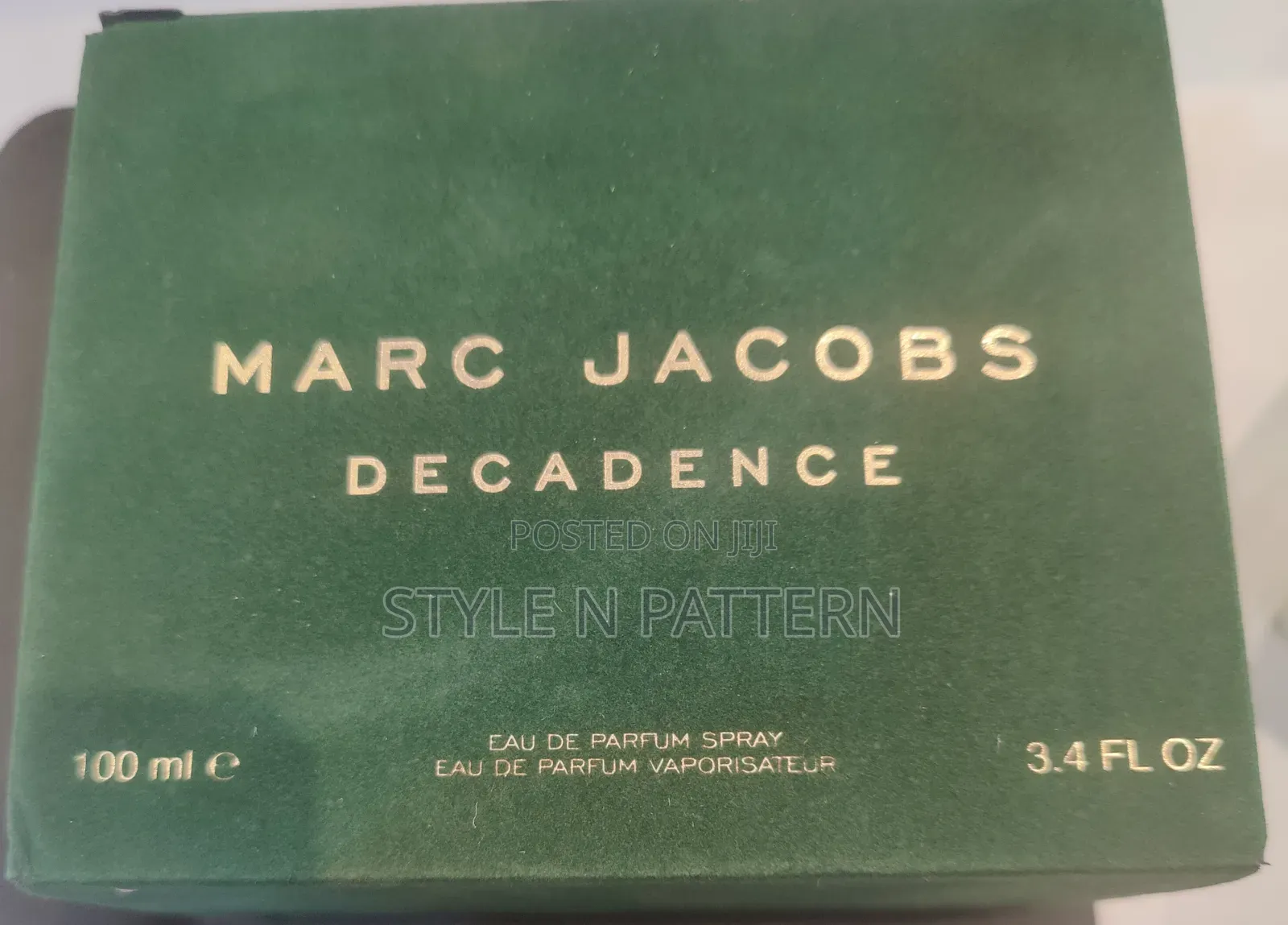 Marc Jacobs Decadence Perfume