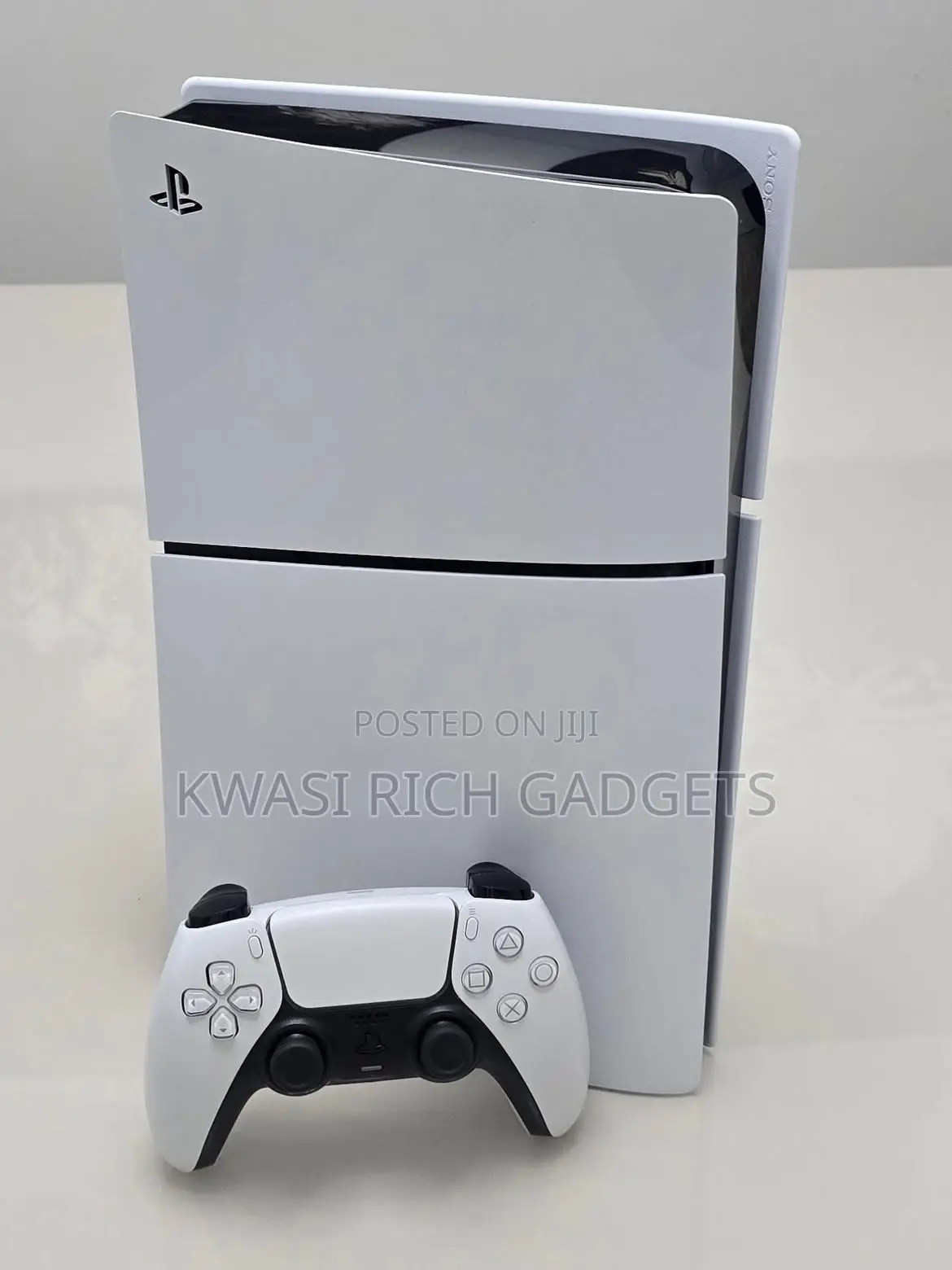 PS5 Slim Digital Version