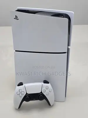 PS5 Slim Digital Version