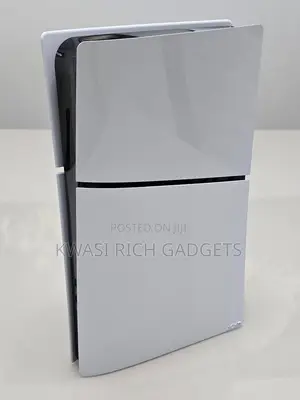 PS5 Slim Digital Version