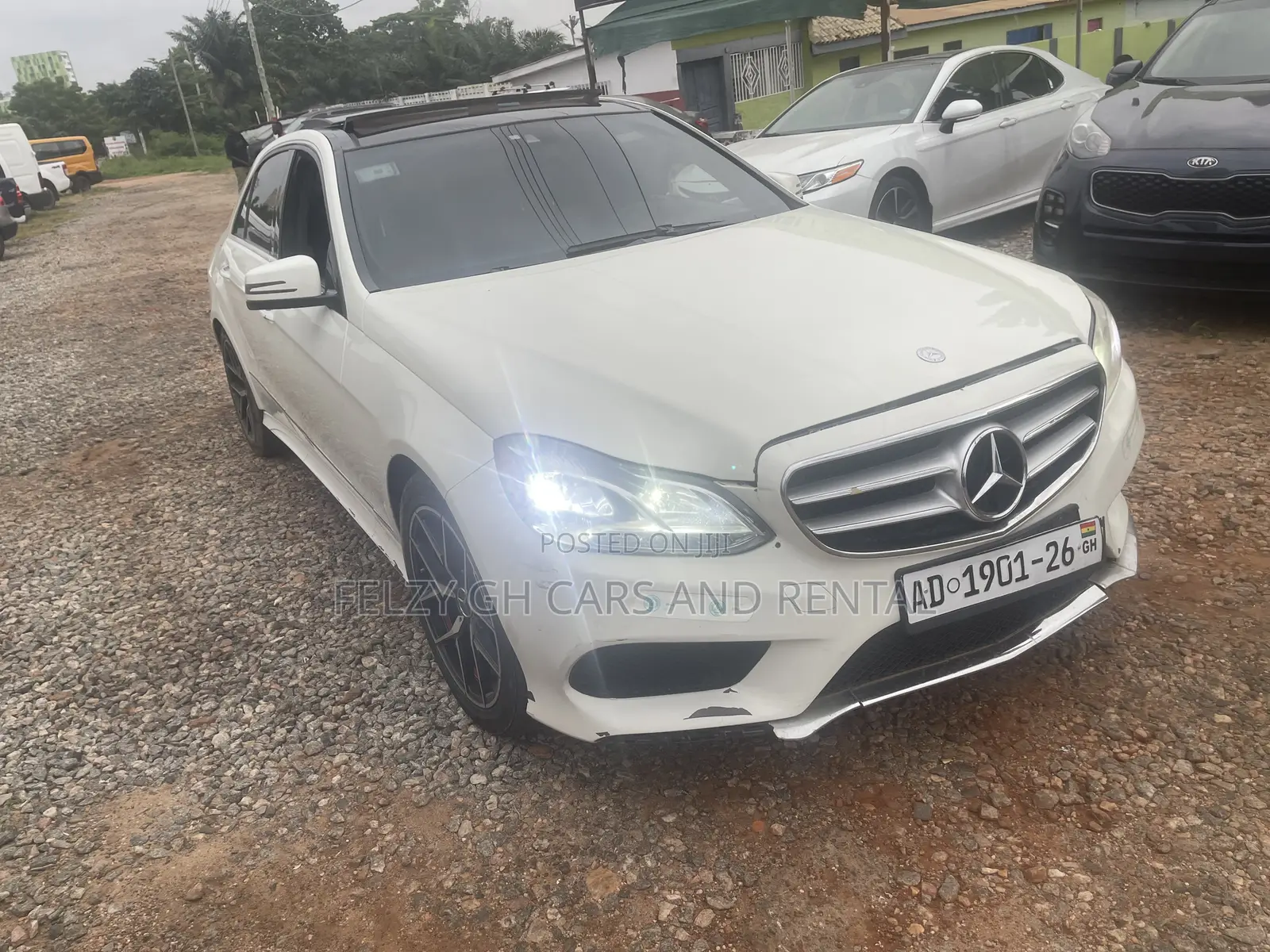 Mercedes-Benz E350 Base 4dr 4Matic Sedan AWD (3.5L 6cyl 7A) 2012 White
